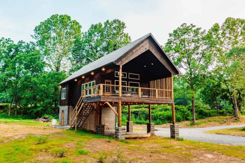 Black Fork River Cabin exterior view from back yard.