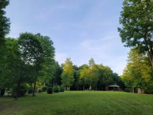 Lake House at Teter Creek back yard and pavilion.